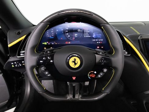 Used 2025 Ferrari Roma Spider RWD image 34