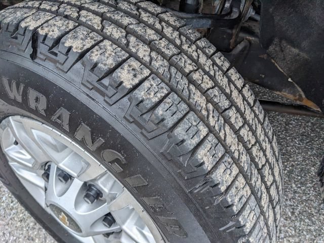 Used 2025 Chevrolet Silverado 2500 LT AWD/4WD image 33