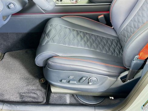 New 2026 Genesis GV80 3.5T image 21