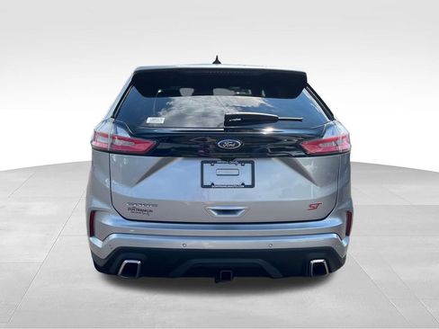 Used 2020 Ford Edge ST w/ Cold Weather Package AWD/4WD image 4