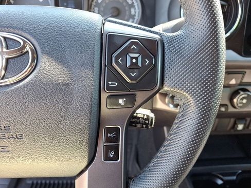 Used 2019 Toyota Tacoma TRD Off-Road RWD image 21