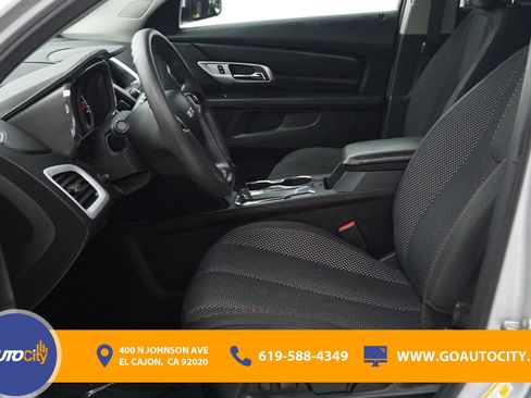 Used 2017 GMC Terrain SLE FWD image 9