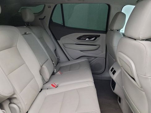Used 2020 GMC Terrain Denali w/ Denali Premium Package FWD image 19
