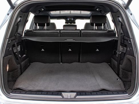 New 2024 Mercedes-Benz EQB 300 4MATIC image 11