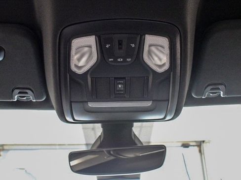 Certified 2022 RAM 1500 Big Horn image 18