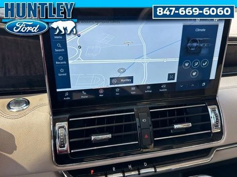 Used 2022 Lincoln Navigator Reserve AWD/4WD image 27