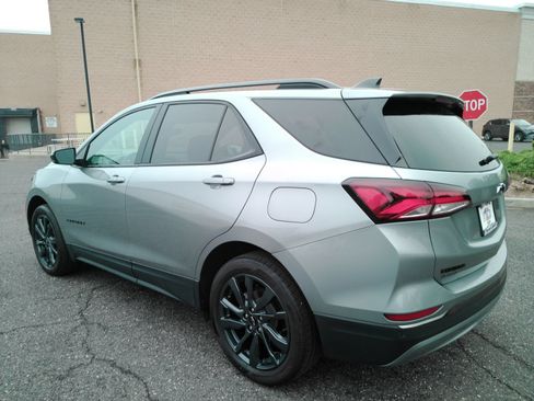Used 2023 Chevrolet Equinox RS AWD/4WD image 5