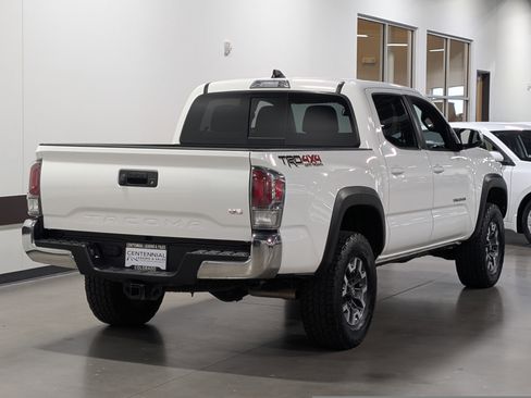 Used 2023 Toyota Tacoma TRD Off-Road AWD/4WD image 3