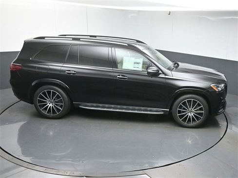 New 2026 Mercedes-Benz GLS 450 4MATIC image 50