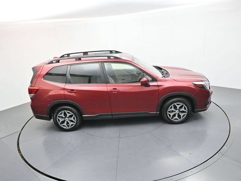 Used 2023 Subaru Forester Premium AWD/4WD image 35