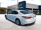 Used 2018 Toyota Camry LE image 3