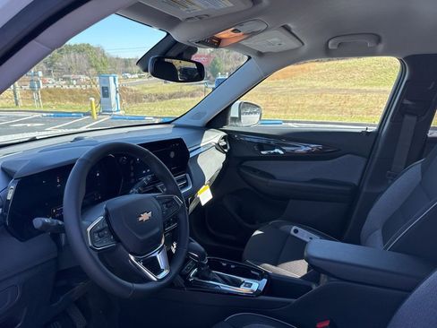 New 2026 Chevrolet TrailBlazer LT w/ Convenience Package image 11