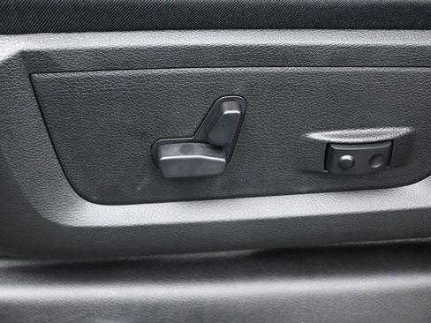 New 2026 RAM 2500 Laramie w/ Night Edition image 33