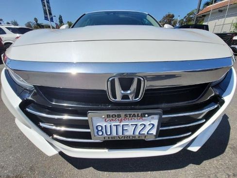 Used 2021 Honda Accord LX image 32