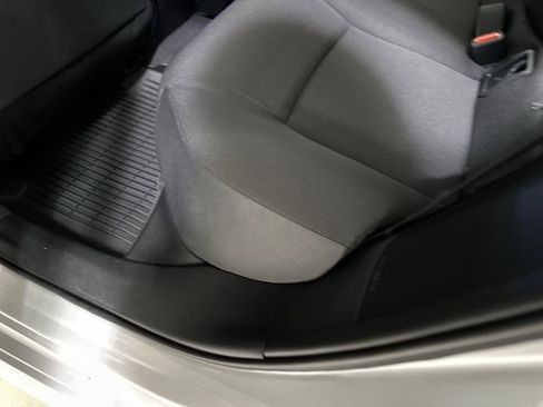 Used 2025 Toyota Corolla LE image 22