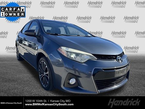 Used 2015 Toyota Corolla S Premium image 1