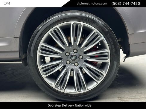 Used 2020 Land Rover Range Rover Sport SVR AWD/4WD image 41