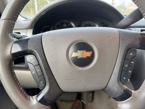 Used 2007 Chevrolet Tahoe LS RWD image 6