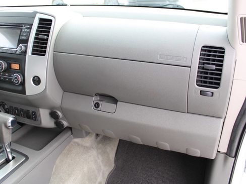 Used 2016 Nissan Frontier SV w/ SV Value Truck Package image 43