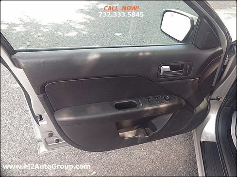 Used 2007 Mercury Milan Premier image 34