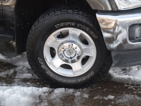 Used 2016 Ford F250 XLT w/ Camper Package image 28