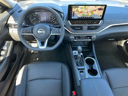New 2025 Nissan Altima 2.5 SL image 23