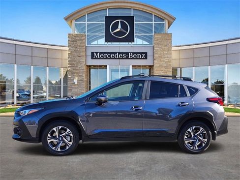 Used 2024 Subaru Crosstrek 2.0i Premium image 2