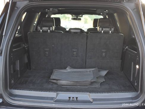 Used 2018 Ford Expedition Max XLT AWD/4WD image 38