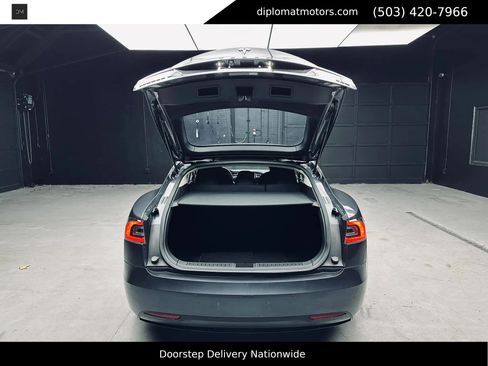 Used 2017 Tesla Model S 75D AWD/4WD image 40
