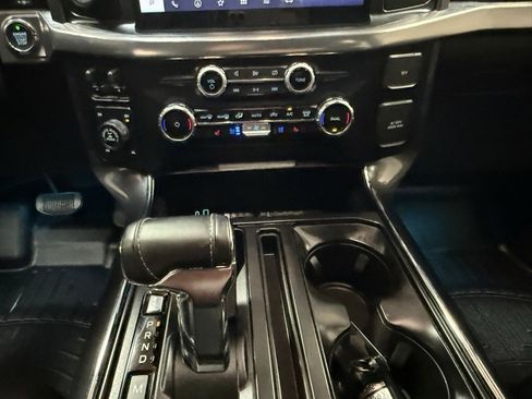 Used 2023 Ford F150 Lariat w/ Equipment Group 502A High image 20