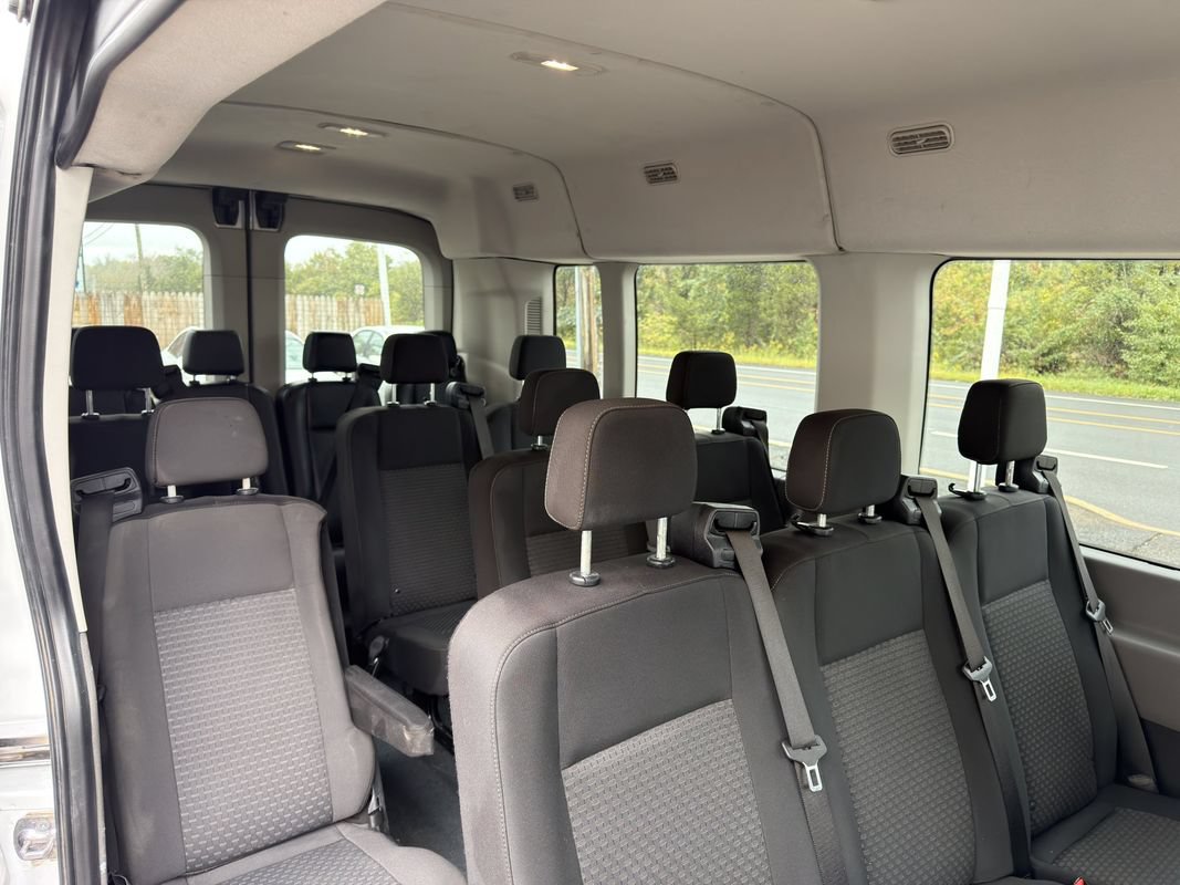 Used 2023 Ford Transit 350 XL RWD image 32