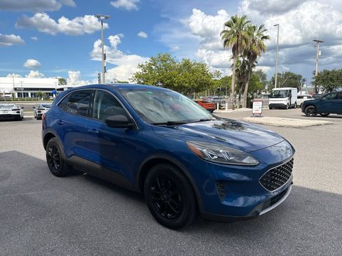 Used 2022 Ford Escape SE FWD image 11