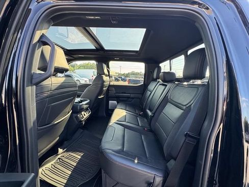 Used 2025 Ford F150 Raptor AWD/4WD image 12