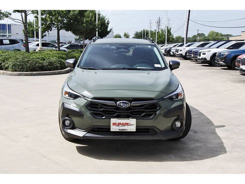 Used 2026 Subaru Crosstrek 2.5i Premium AWD/4WD image 2