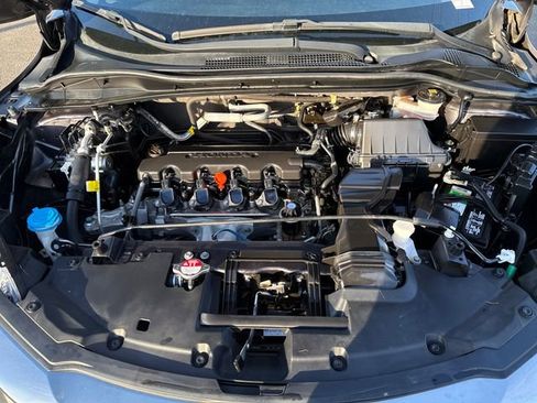 Used 2019 Honda HR-V LX image 28