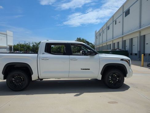 Used 2024 Toyota Tundra SR5 w/ SR5 Premium Package AWD/4WD image 4