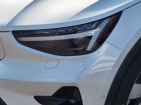 Used 2023 Volvo C40 P8 Recharge Ultimate AWD/4WD image 5