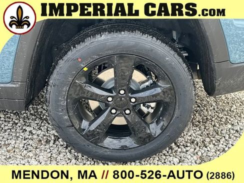 New 2026 Jeep Grand Cherokee L Limited image 8