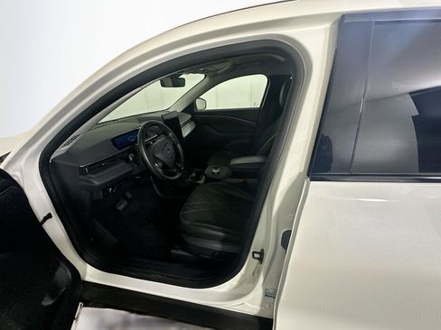 Used 2024 Ford Mustang Mach-E Select image 13
