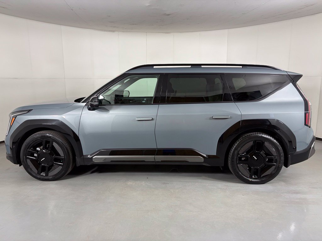 Used 2024 Kia EV9 GT-Line AWD/4WD image 5