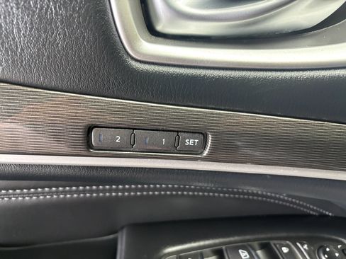 Used 2018 INFINITI QX60 Luxe w/ Premium Plus Package AWD/4WD image 17