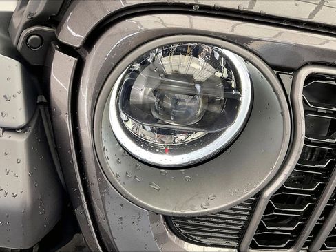 New 2026 Jeep Wrangler Rubicon image 15