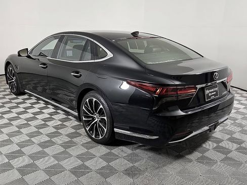 Used 2023 Lexus LS 500h AWD w/ Luxury Package image 7