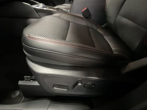 New 2026 Ford Escape ST-Line w/ Cold Weather Package AWD/4WD image 18