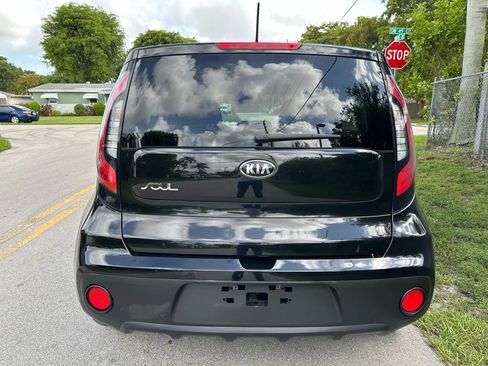 Used 2018 Kia Soul image 6