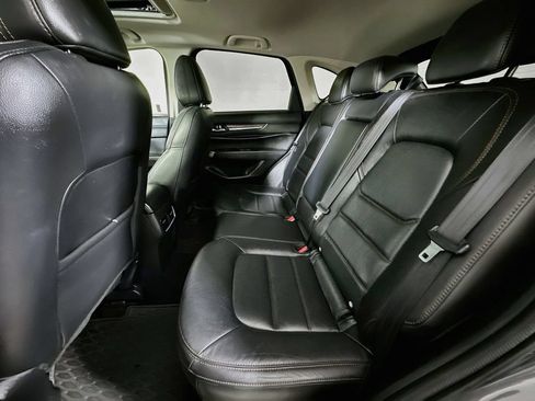 Used 2017 MAZDA CX-5 Grand Touring FWD image 4