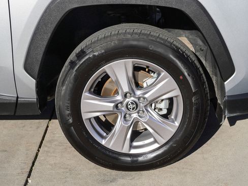 Certified 2025 Toyota RAV4 XLE image 10