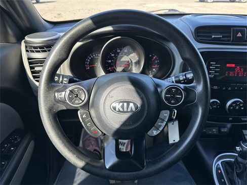 Used 2016 Kia Soul image 27