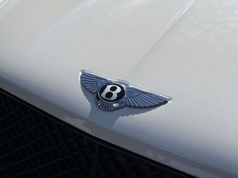 Used 2022 Bentley Bentayga Speed image 59