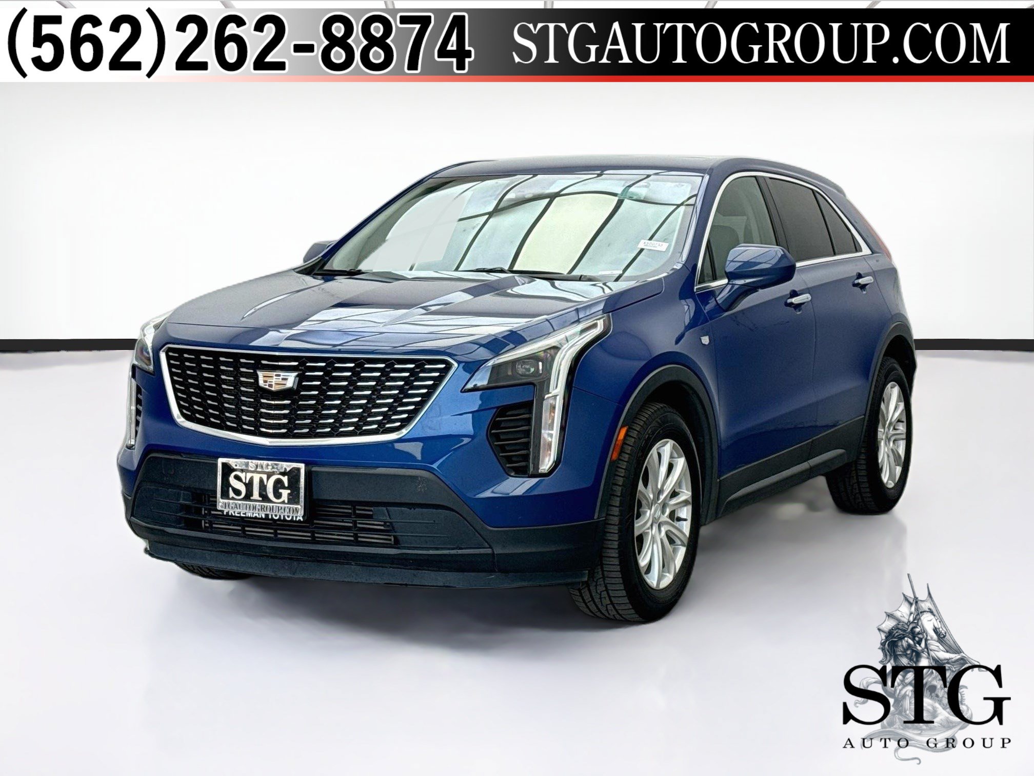 Used 2022 Cadillac XT4 Luxury w/ Driver Awareness Package FWD image 1